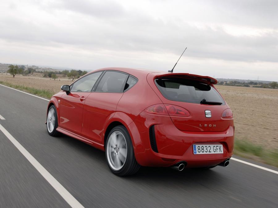  Seat Leon Linea R 2008 года  (фото 50 из 69)
